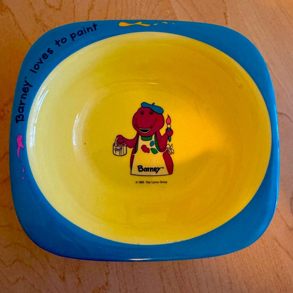Vintage Barney‎ Loves to Paint Kids 6” Bowl by Selandia